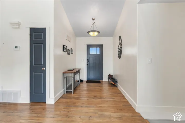 952 E 100 N, Hyde Park, Utah 84318