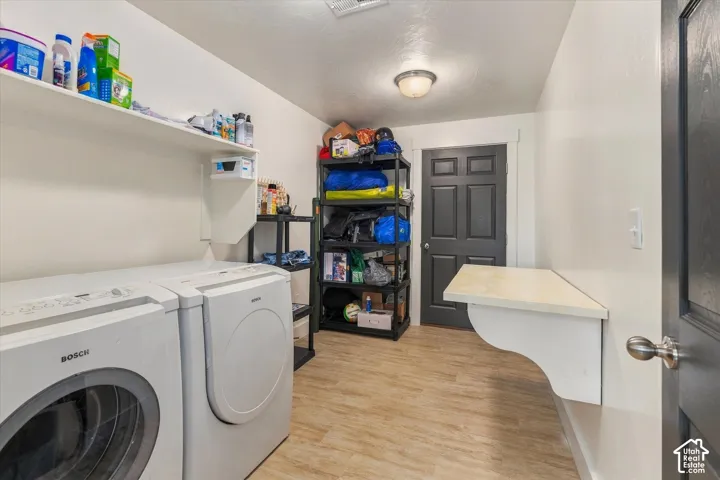 952 E 100 N, Hyde Park, Utah 84318