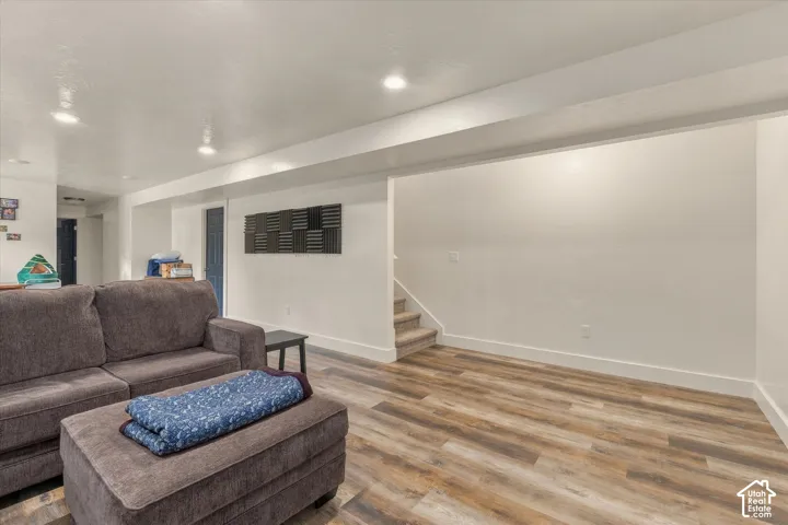 952 E 100 N, Hyde Park, Utah 84318