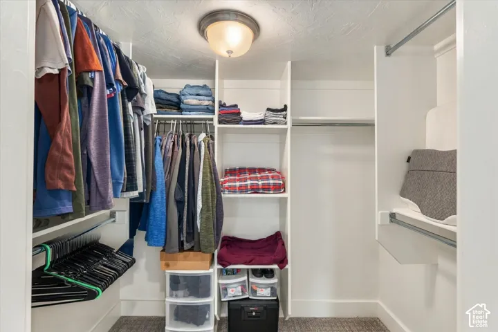 952 E 100 N, Hyde Park, Utah 84318
