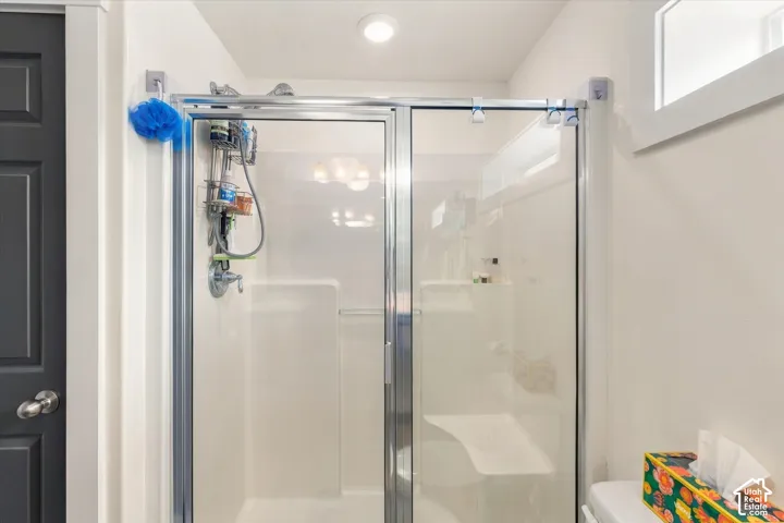 952 E 100 N, Hyde Park, Utah 84318