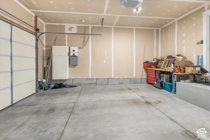 952 E 100 N, Hyde Park, Utah 84318