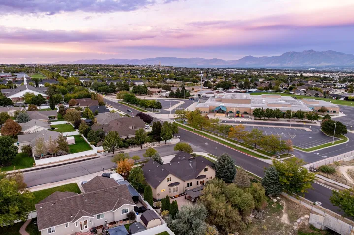 4523 W Park Bend Ct, Riverton, Utah 84096