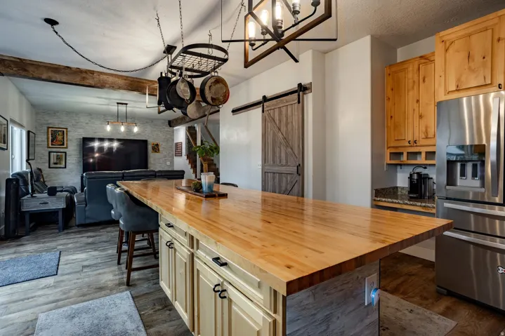 4523 W Park Bend Ct, Riverton, Utah 84096