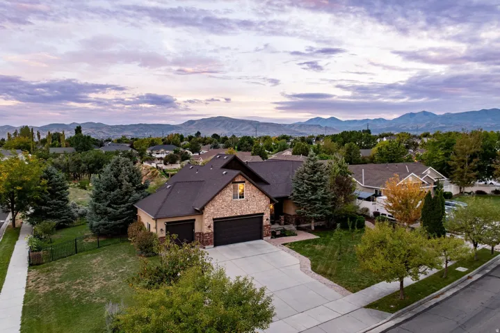 4523 W Park Bend Ct, Riverton, Utah 84096