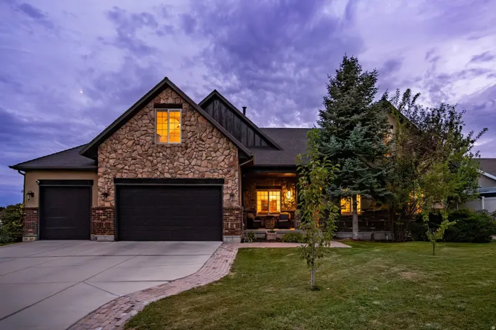 4523 W Park Bend Ct, Riverton, Utah 84096