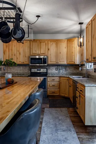 4523 W Park Bend Ct, Riverton, Utah 84096