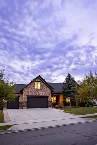 4523 W Park Bend Ct, Riverton, Utah 84096