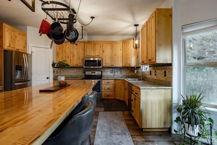 4523 W Park Bend Ct, Riverton, Utah 84096