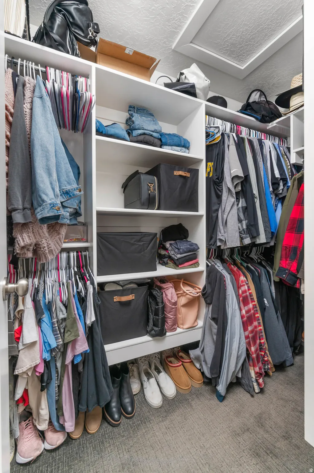 Built-in shelving with hanging rods