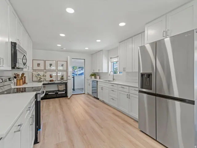 548 E Hollywood Ave, Salt Lake City, Utah 84105