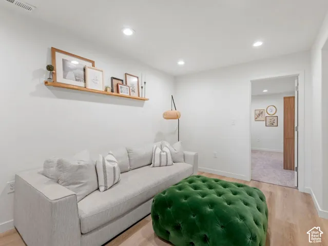 548 E Hollywood Ave, Salt Lake City, Utah 84105