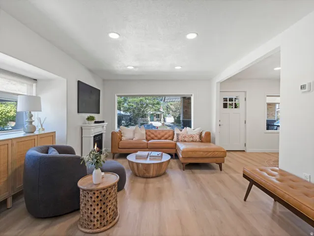 548 E Hollywood Ave, Salt Lake City, Utah 84105