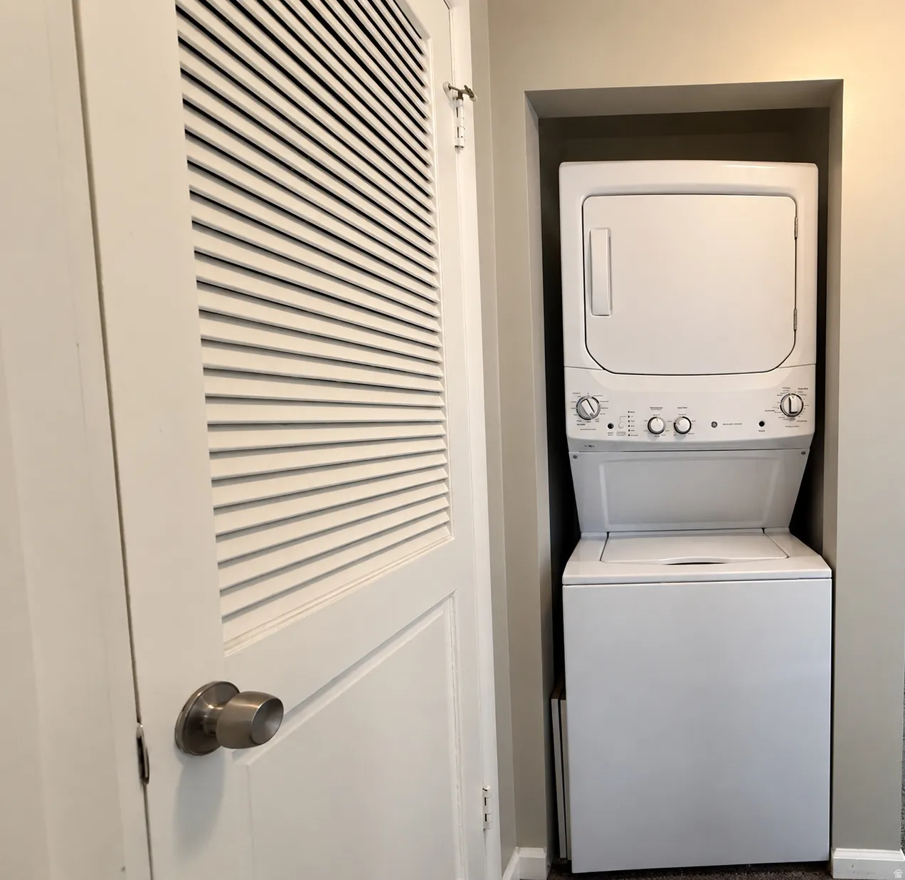 In-unit laundry