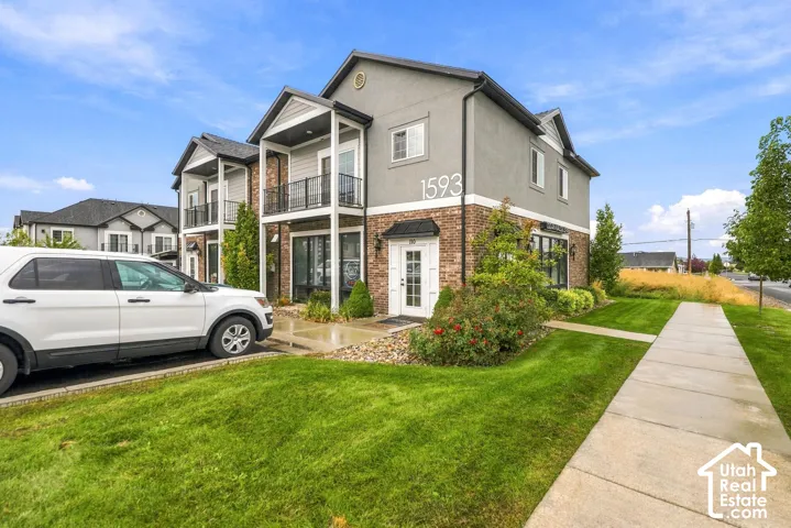 1593 N 160 W #201, North Logan, Utah 84341