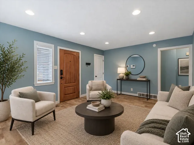 725 N Lafayette Dr, Salt Lake City, Utah 84116