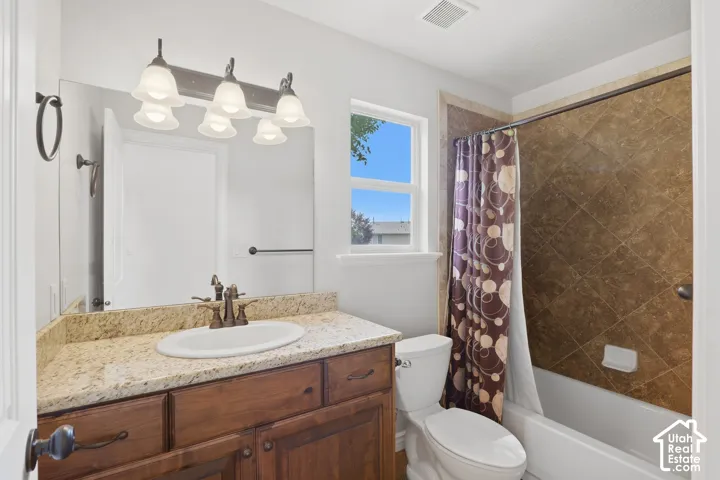 46 E Whitaker Cir, Kaysville, Utah 84037
