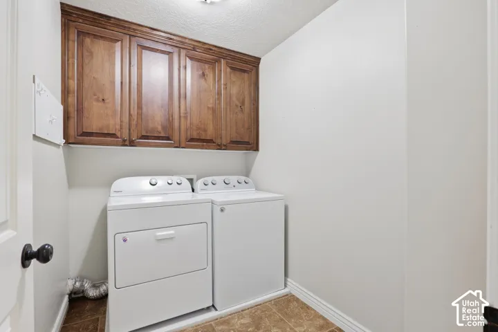 46 E Whitaker Cir, Kaysville, Utah 84037