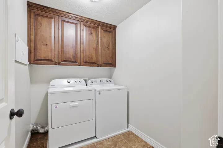 46 E Whitaker Cir, Kaysville, Utah 84037