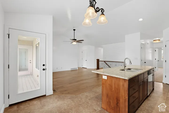 46 E Whitaker Cir, Kaysville, Utah 84037