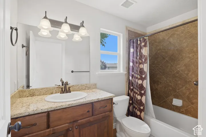 46 E Whitaker Cir, Kaysville, Utah 84037