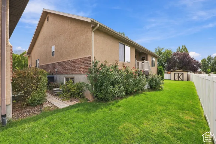 46 E Whitaker Cir, Kaysville, Utah 84037