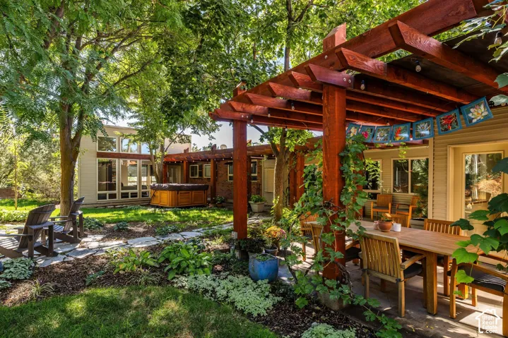754 N Hilltop Rd, Salt Lake City, Utah 84103