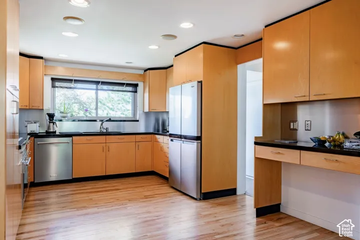 754 N Hilltop Rd, Salt Lake City, Utah 84103
