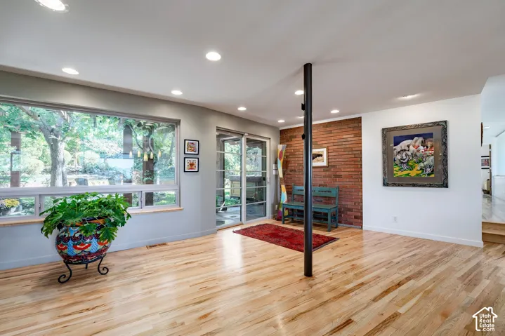 754 N Hilltop Rd, Salt Lake City, Utah 84103