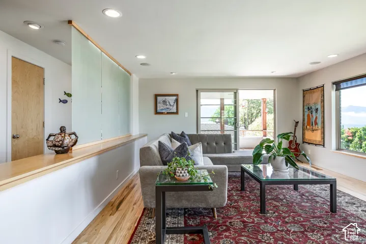754 N Hilltop Rd, Salt Lake City, Utah 84103