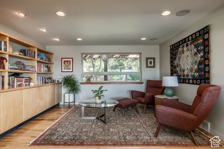 754 N Hilltop Rd, Salt Lake City, Utah 84103