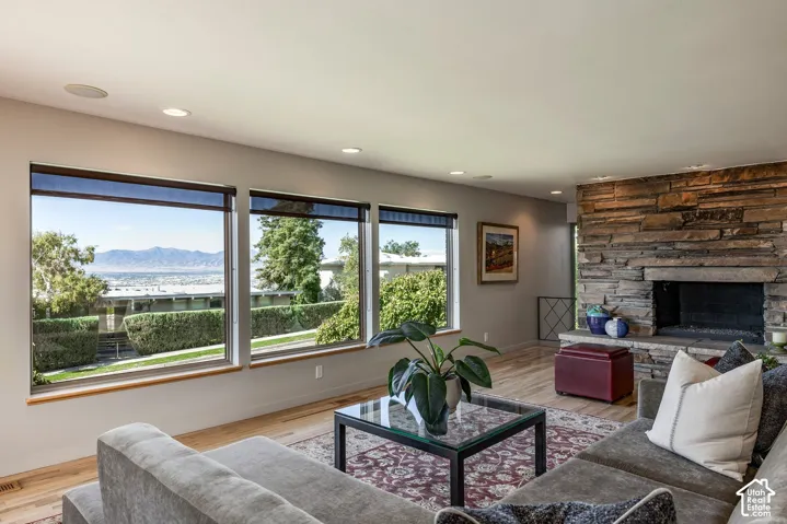 754 N Hilltop Rd, Salt Lake City, Utah 84103