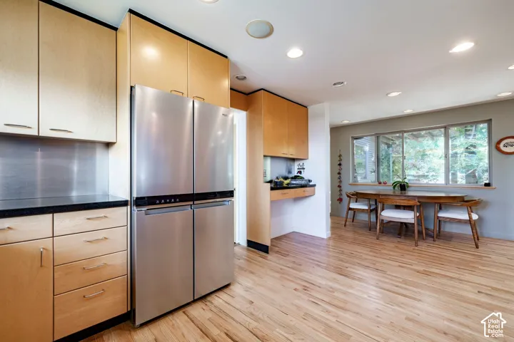 754 N Hilltop Rd, Salt Lake City, Utah 84103