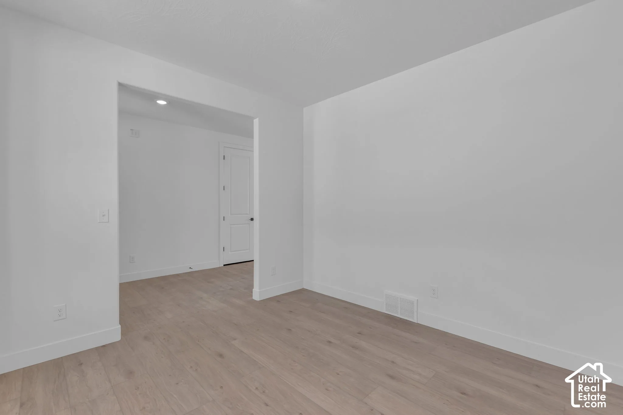 Office\ flex space with view to the entry.