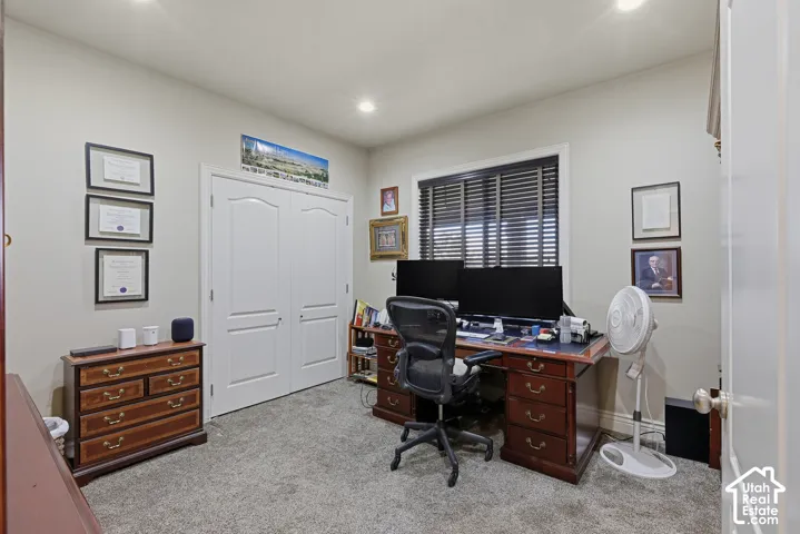 Main floor bedroom/office