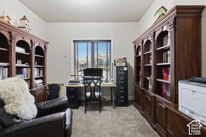 Main floor bedroom/office