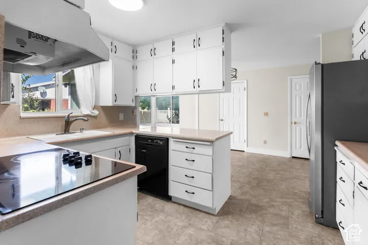 1374 W Marinwood Ave, Taylorsville, Utah 84123