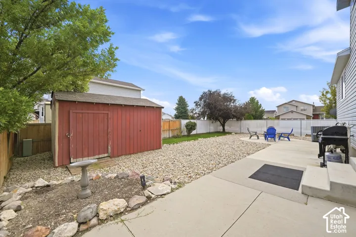 6061 S Walnut View Dr, Salt Lake City, Utah 84118