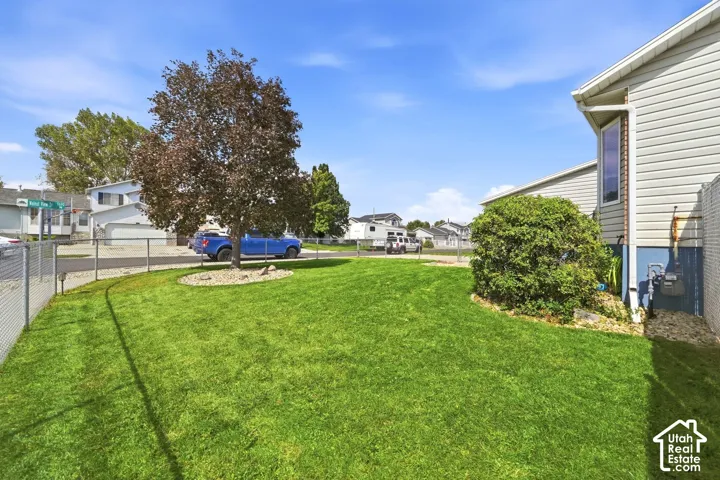 6061 S Walnut View Dr, Salt Lake City, Utah 84118