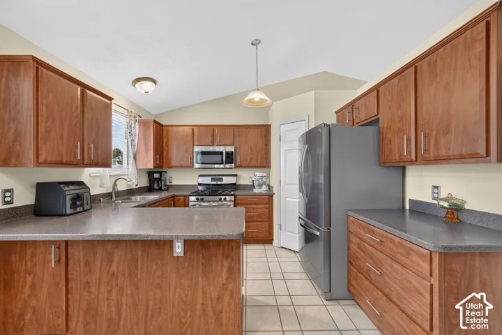 6061 S Walnut View Dr, Salt Lake City, Utah 84118