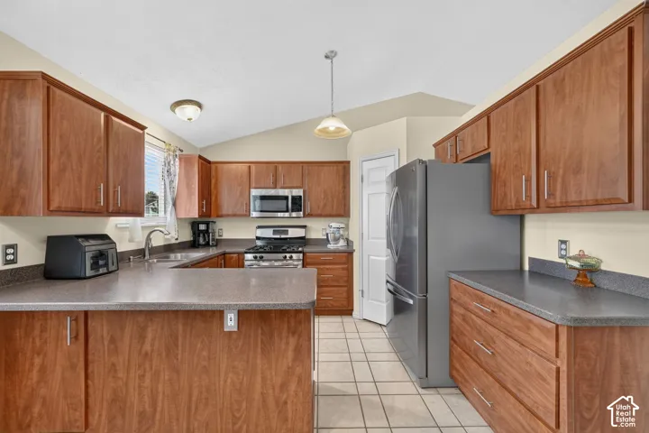 6061 S Walnut View Dr, Salt Lake City, Utah 84118