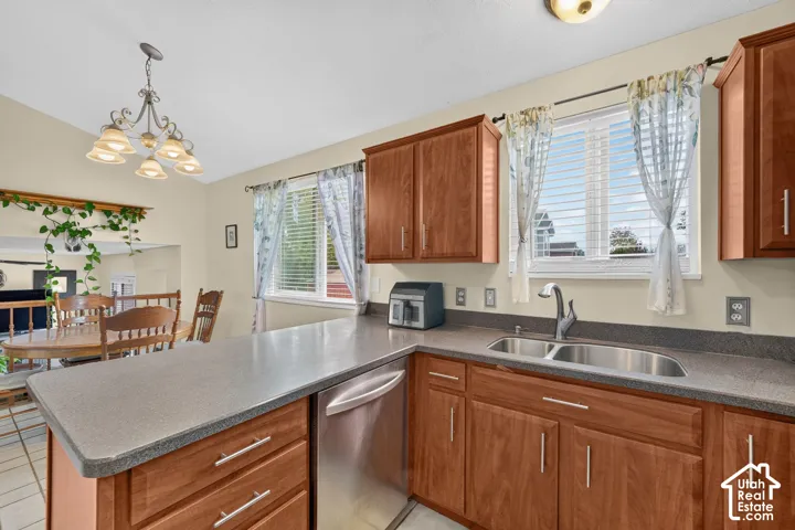 6061 S Walnut View Dr, Salt Lake City, Utah 84118