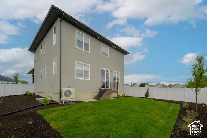 Model home example. Colors and finishes will vary.