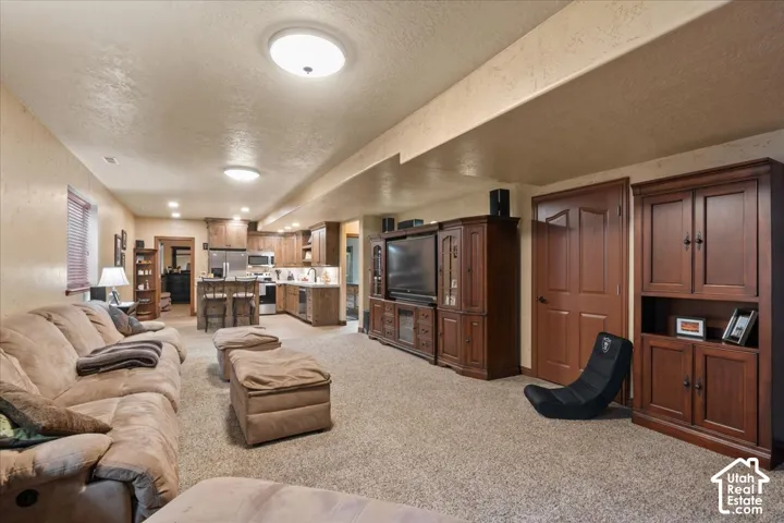 10839 S Logan Canyon Rd, South Jordan, Utah 84095