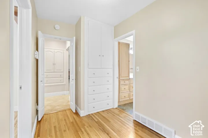 2981 E La Joya Dr, Holladay, Utah 84124
