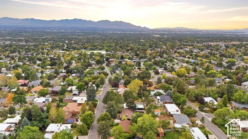 2981 E La Joya Dr, Holladay, Utah 84124