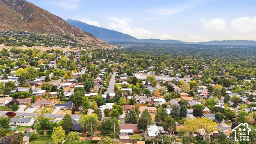 2981 E La Joya Dr, Holladay, Utah 84124