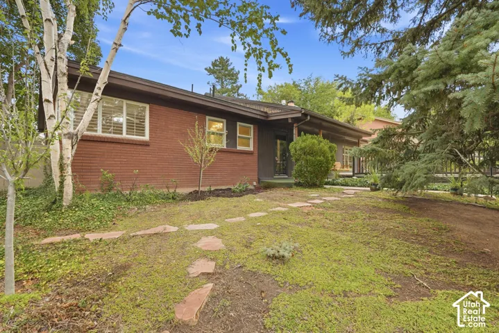 2981 E La Joya Dr, Holladay, Utah 84124