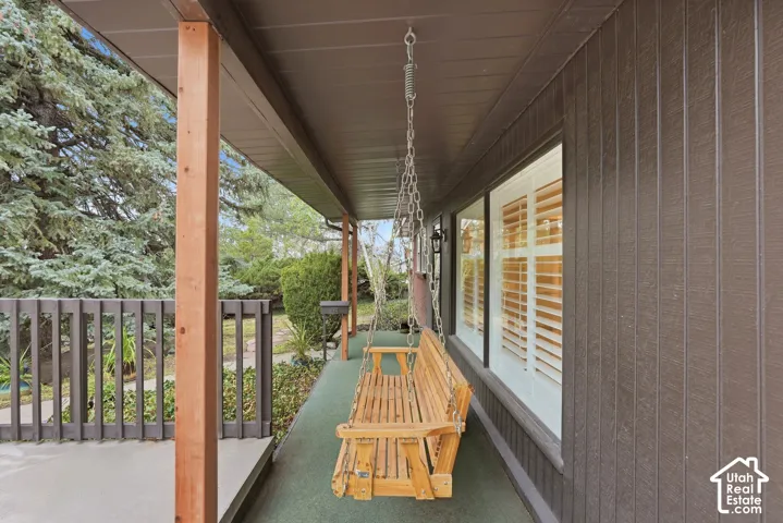 2981 E La Joya Dr, Holladay, Utah 84124