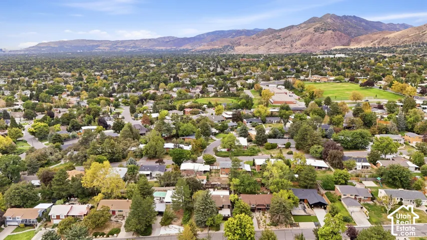 2981 E La Joya Dr, Holladay, Utah 84124